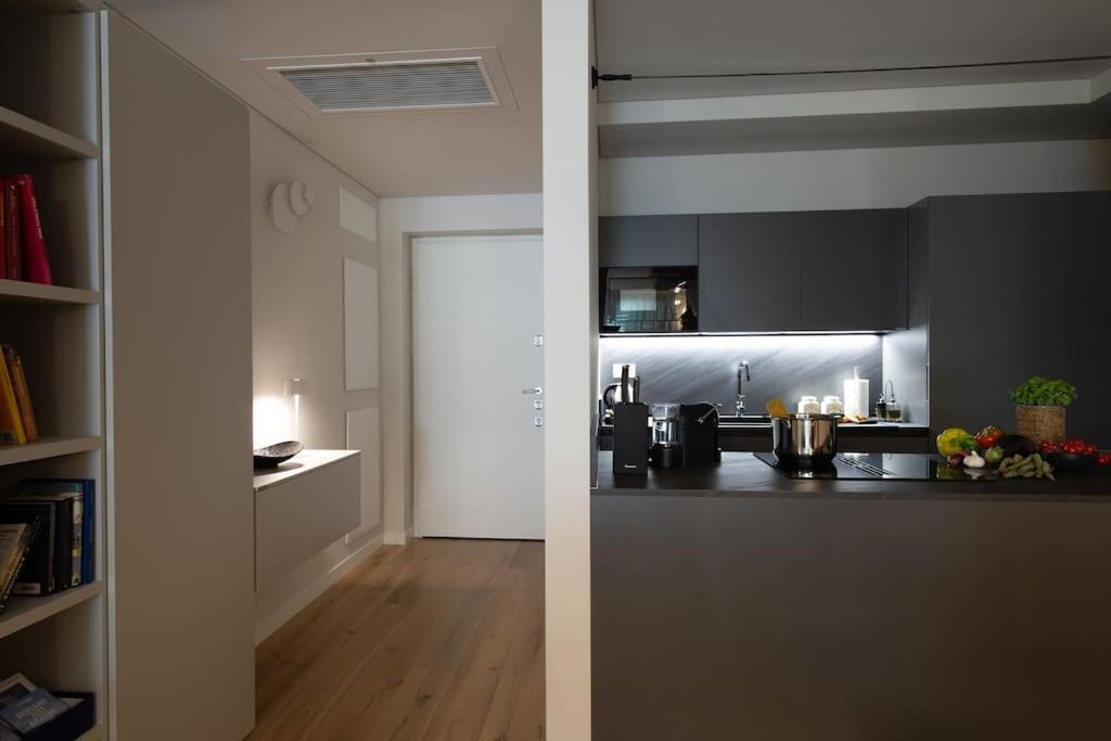 Cicerone Apartment Bergamo Esterno foto
